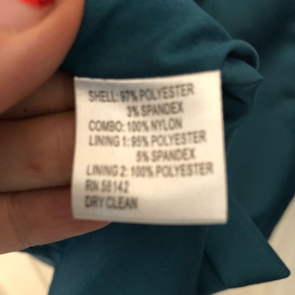 Maggy London  Cocktail Dress with lace back .  EUC - Picture 4 of 7